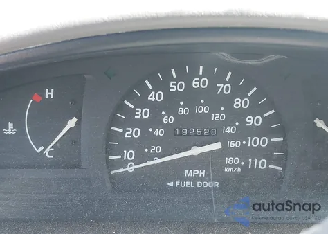 2001 Toyota Tacoma из США, поврежденный, VIN 5TENL42N81Z747375